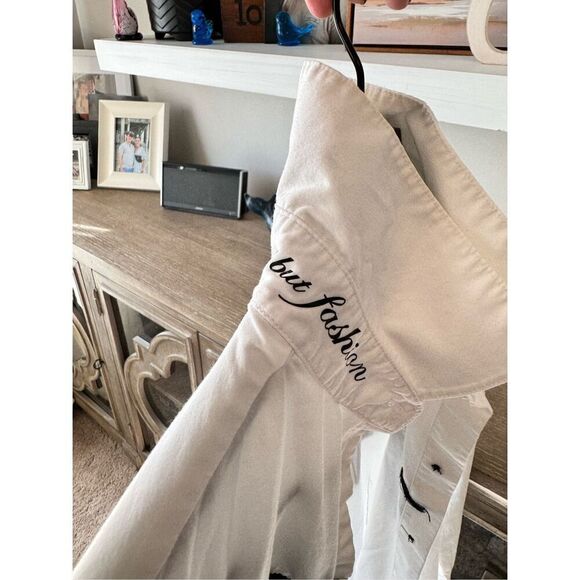 Norma Kamali Fringe Button Down Blouse - Timeless Style Is Everything But Fashio - Picture 11 of 13